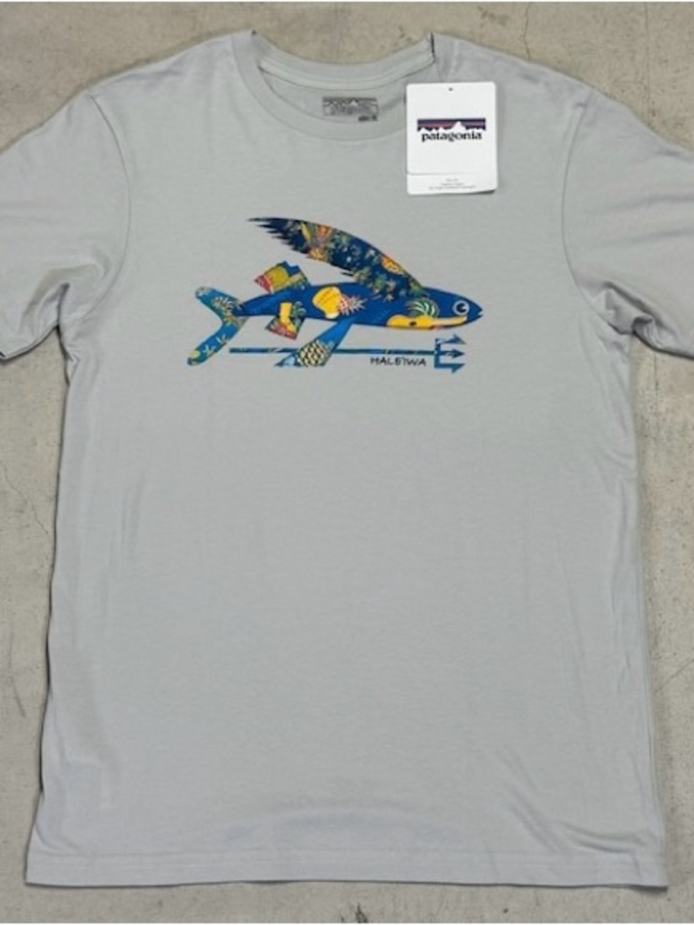 Patagonia Honolulu Light Gray Fish Graphic T-Shirt